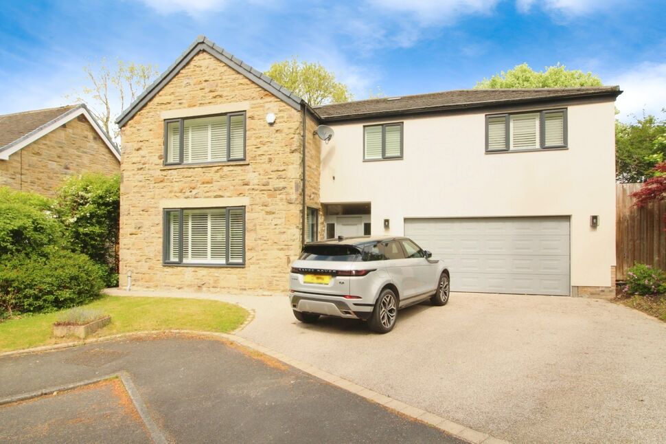 Main image of 5 bedroom Detached House to rent, Willow Court, Pool in Wharfedale, West Yorkshire, LS21