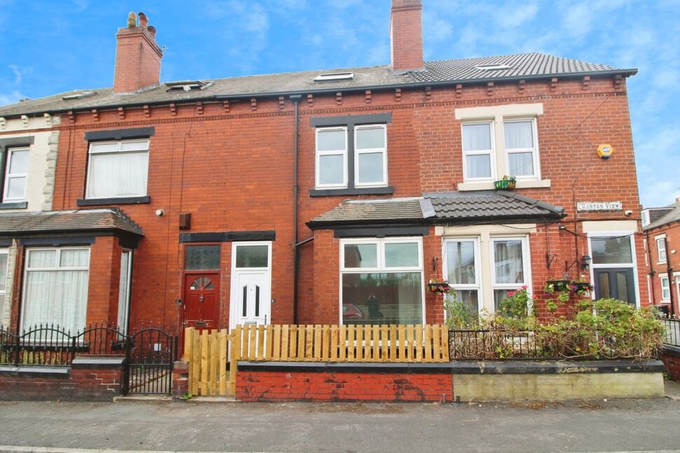 Main image of 4 bedroom Mid Terrace House to rent, Garton View, Leeds, West Yorkshire, LS9