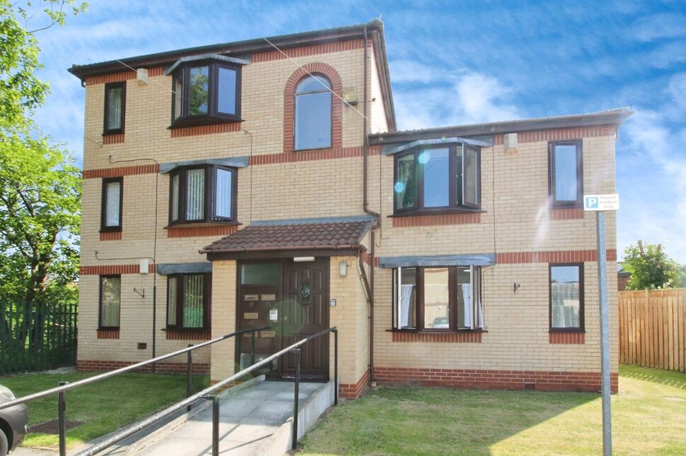 Main image of 2 bedroom Flat for sale, Station Court, Leeds, West Yorkshire, LS15