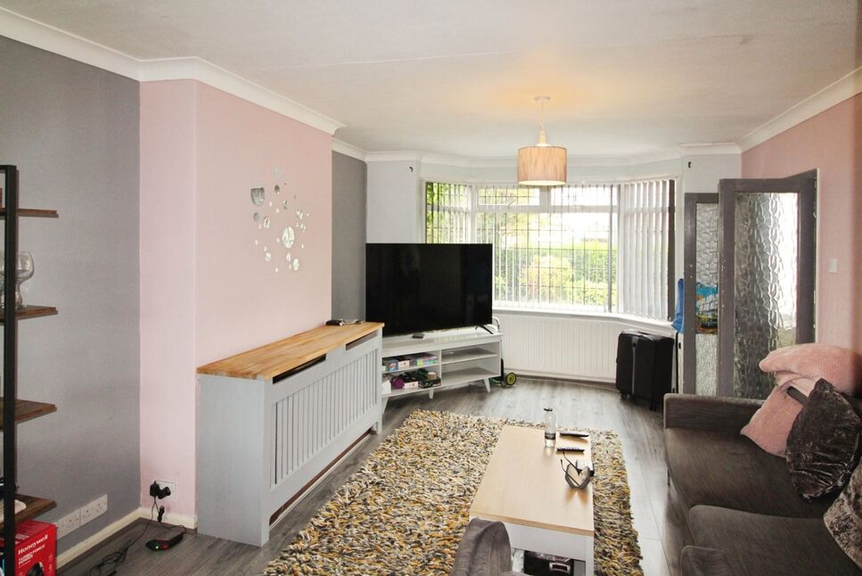 Lounge / Dining Room