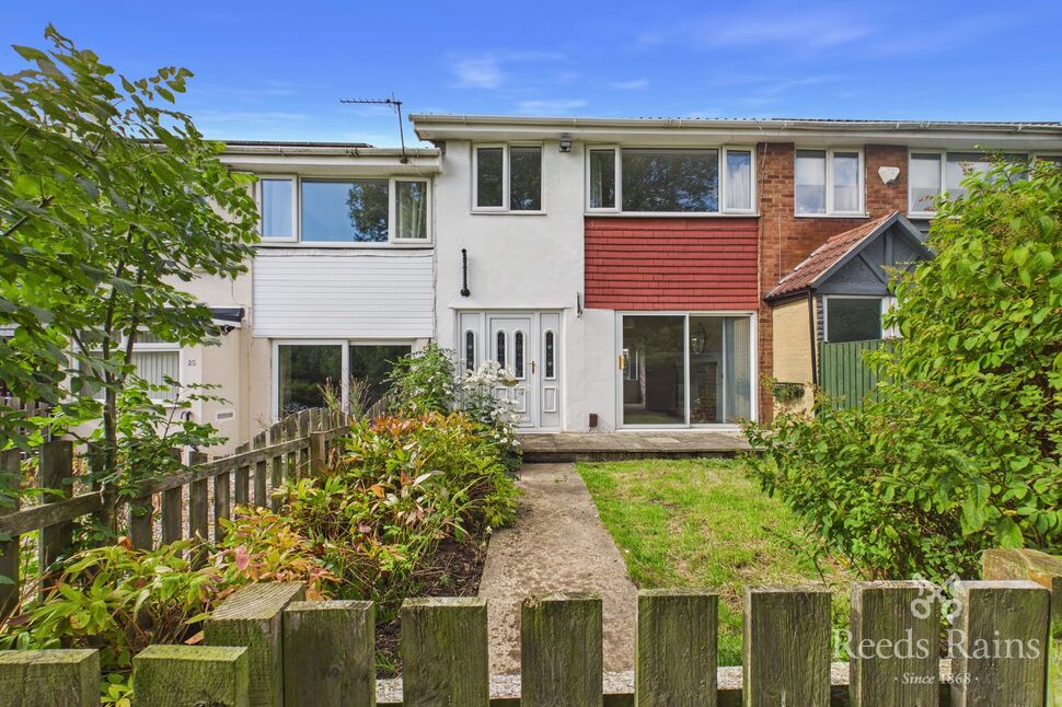Main image of 3 bedroom Mid Terrace House to rent, Garland Drive, Leeds, West Yorkshire, LS15
