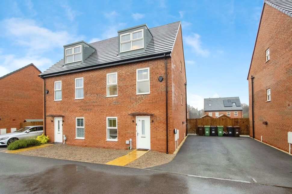 Main image of 4 bedroom Semi Detached House for sale, Roche Avenue, Leeds, West Yorkshire, LS14