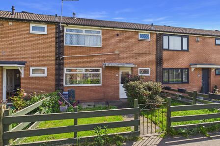 Naburn Place, 3 bedroom Mid Terrace House for sale, &pound;170,000