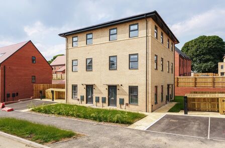 2 bedroom House for sale
