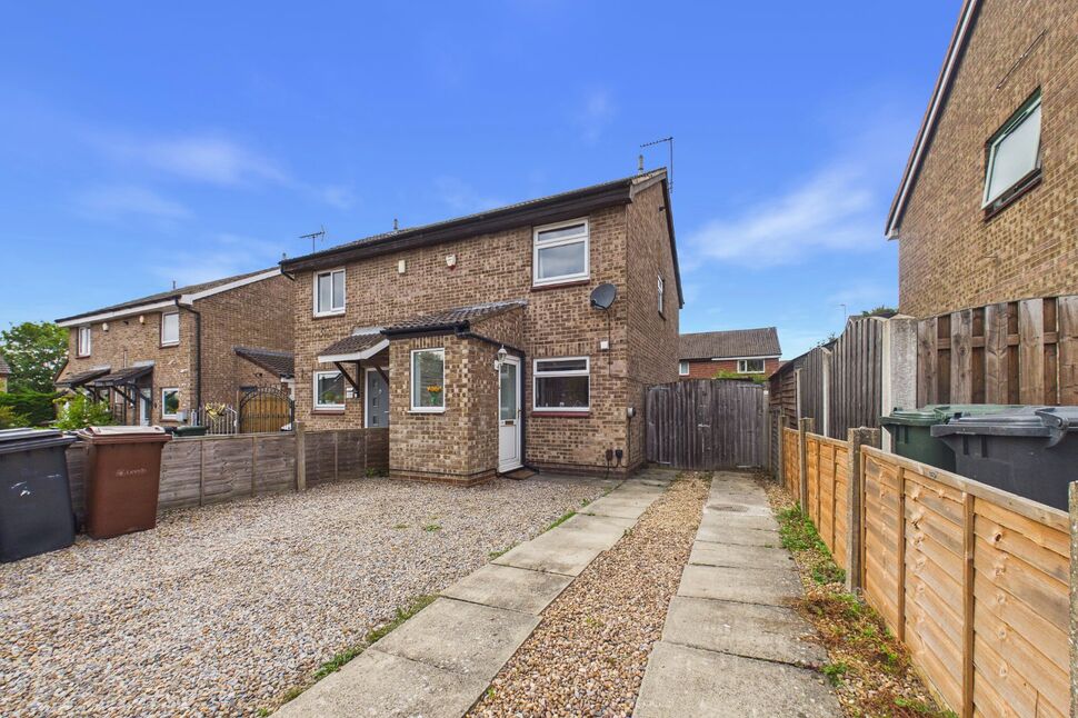 Main image of 3 bedroom Semi Detached House for sale, Hornbeam Way, Leeds, West Yorkshire, LS14
