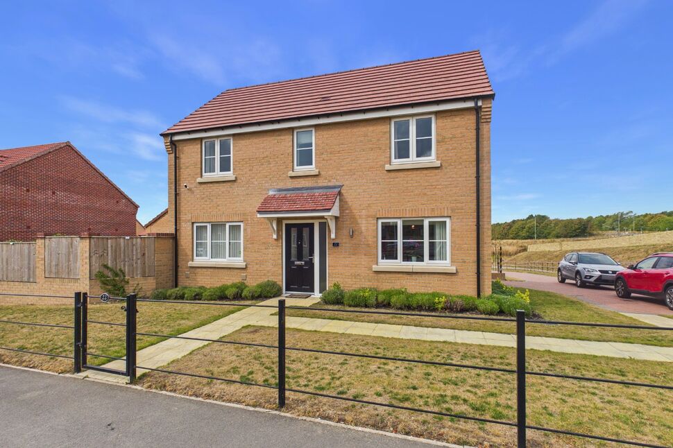 Main image of 3 bedroom Detached House for sale, Airedale Walk, Skelton Gate, West Yorkshire, LS9
