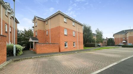 2 bedroom  Flat to rent