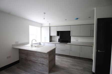 2 bedroom  Flat to rent
