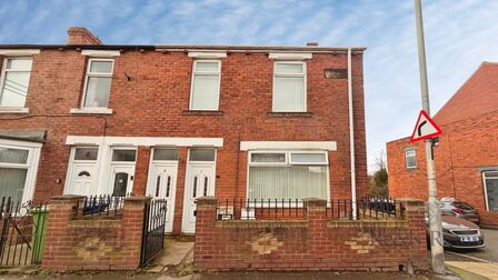 South Burn Terrace, 1 bedroom Flat to rent, &pound;475 pcm