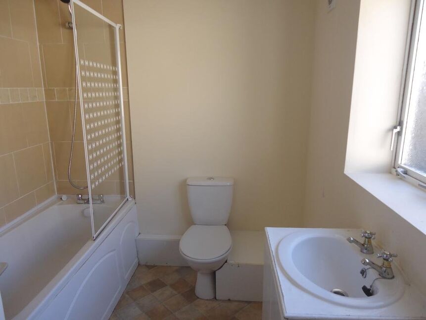 2 bedroom End Terrace House for sale, North View Terrace, Colliery Row