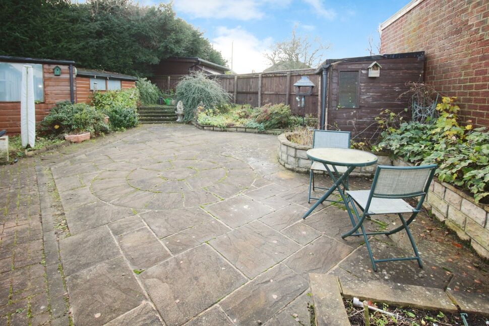 2 bedroom Detached Bungalow for sale, Shields Road, Chester Le Street, DH3 £180,000