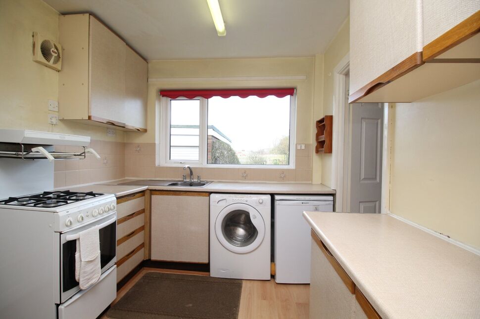 3 bedroom Semi Detached House for sale, Runnymede, Great Lumley, DH3 £150,000