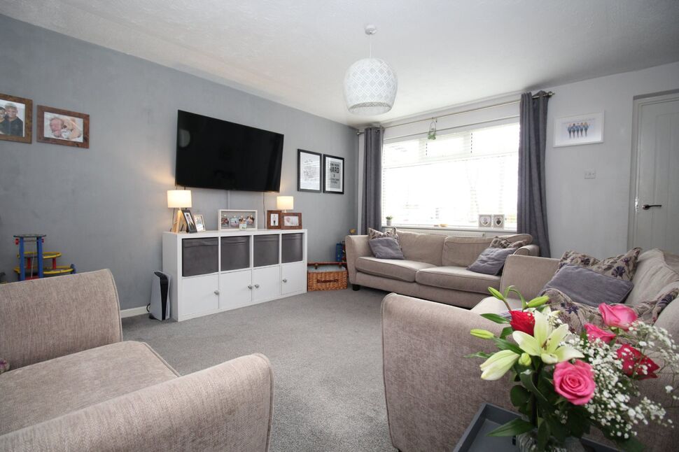 3 bedroom Mid Terrace House for sale, Walden Close, Ouston, DH2 £150,000