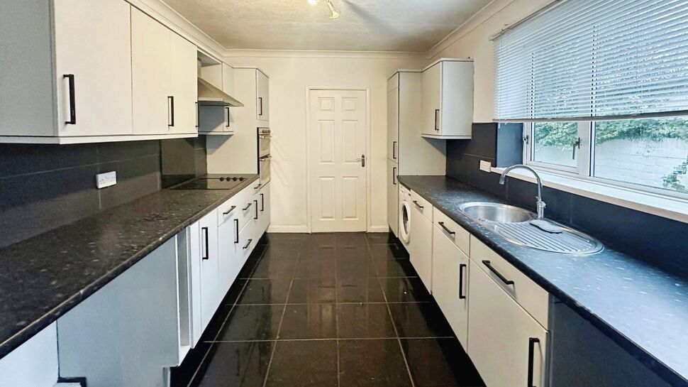 2 bedroom Mid Terrace House to rent, Ironside Street, Houghton Le