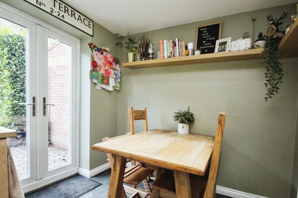 3 bedroom Semi Detached House for sale, Thornton Lea, Pelton, DH2 £