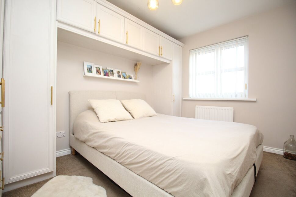 3 bedroom Semi Detached House for sale, Thornton Lea, Pelton, DH2 £