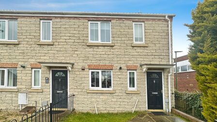 Ivyway, 3 bedroom Semi Detached House for sale, £140,000