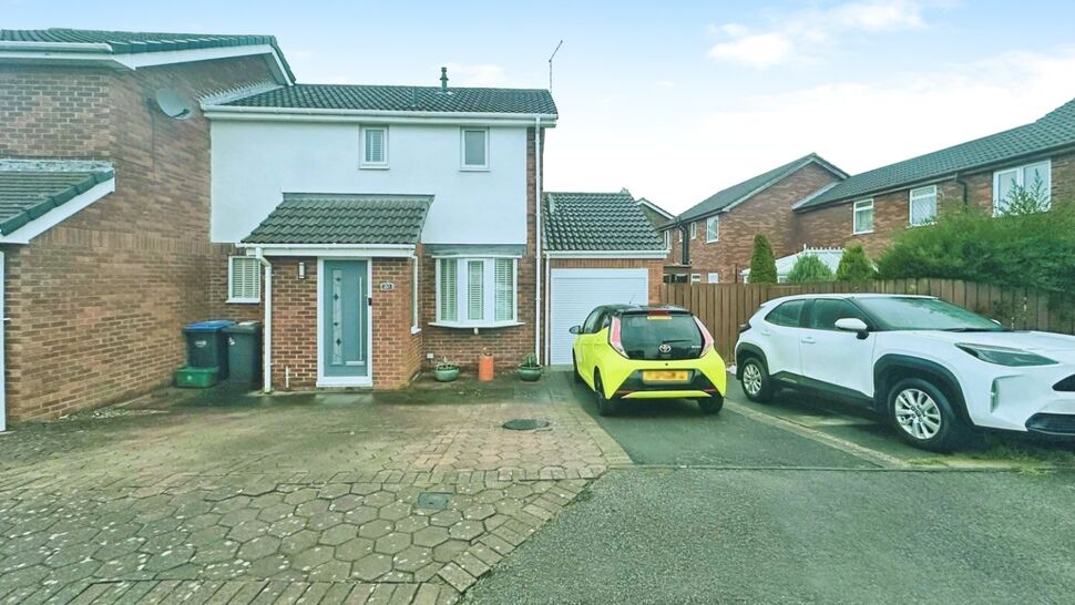 Main image of 2 bedroom Semi Detached House for sale, Carlton Close, Ouston, Durham, DH2