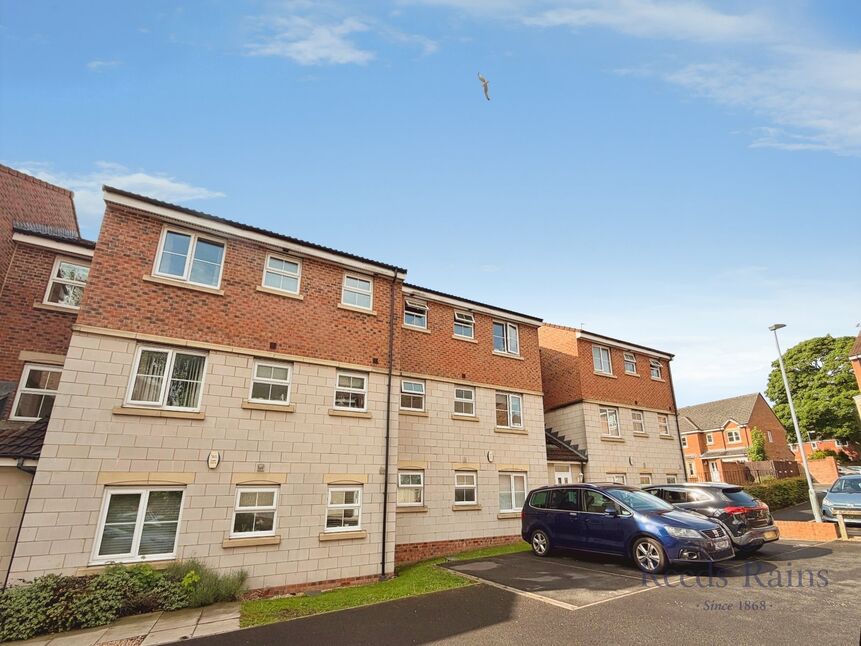 Main image of 2 bedroom Flat for sale, Highfield Rise, Chester Le Street, Durham, DH3