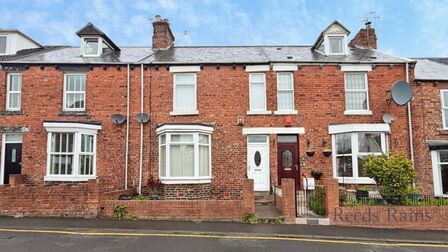 Wesley Terrace, 3 bedroom Mid Terrace House for sale, &pound;110,000