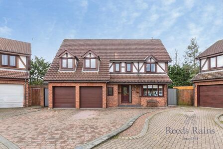 Lydcott, 4 bedroom Detached House for sale, &pound;490,000