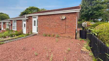 1 bedroom End Terrace Bungalow for sale