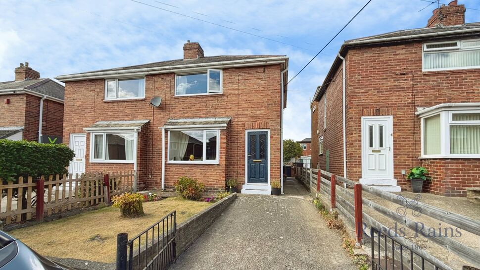 Main image of 3 bedroom Semi Detached House for sale, Glenroy Gardens, Chester Le Street, Durham, DH2