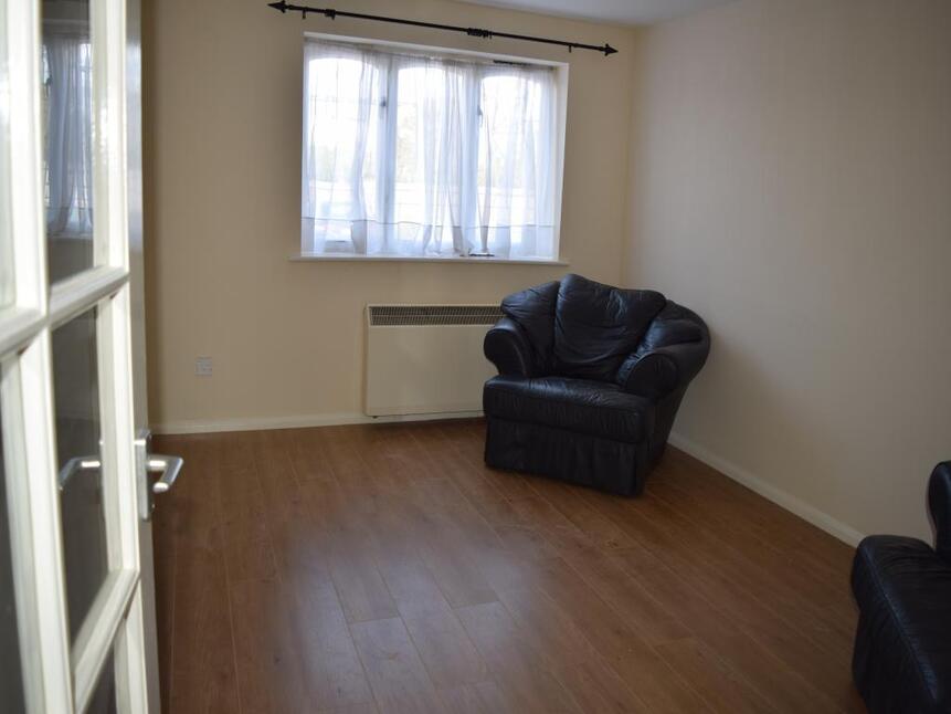 Lounge / Dining Room