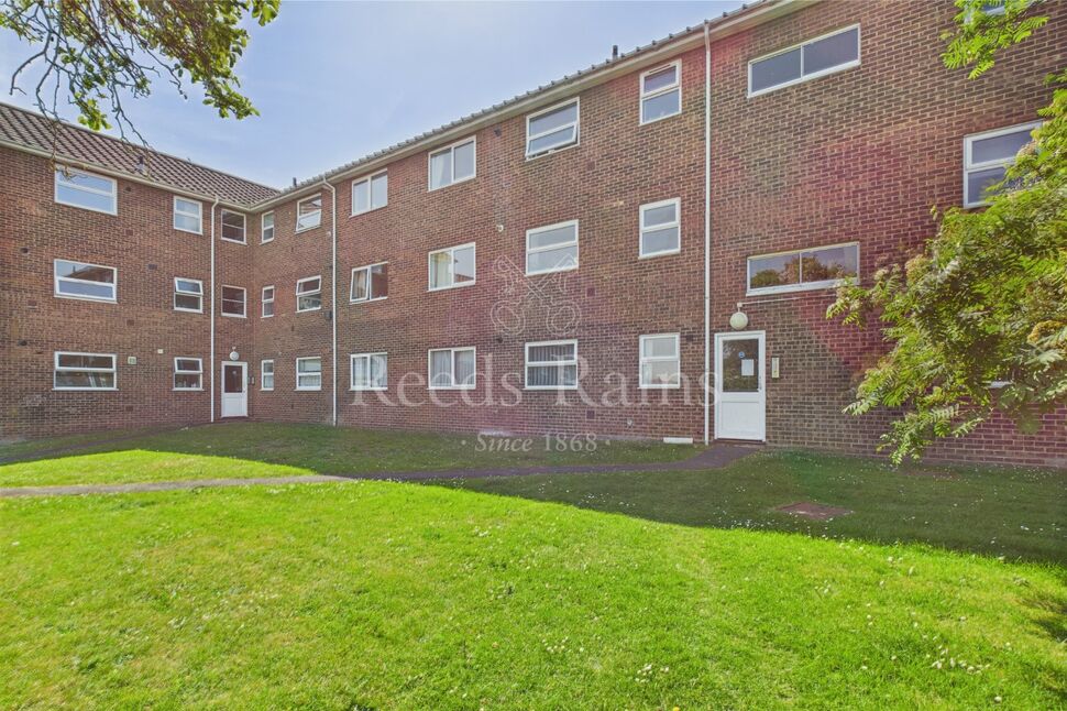 Main image of 2 bedroom Flat to rent, Station Road, Crayford, Dartford, DA1