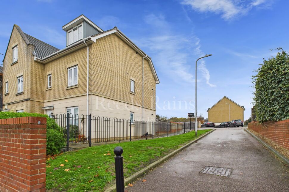 Main image of 1 bedroom  Flat to rent, Cochrane Drive, Dartford, DA1