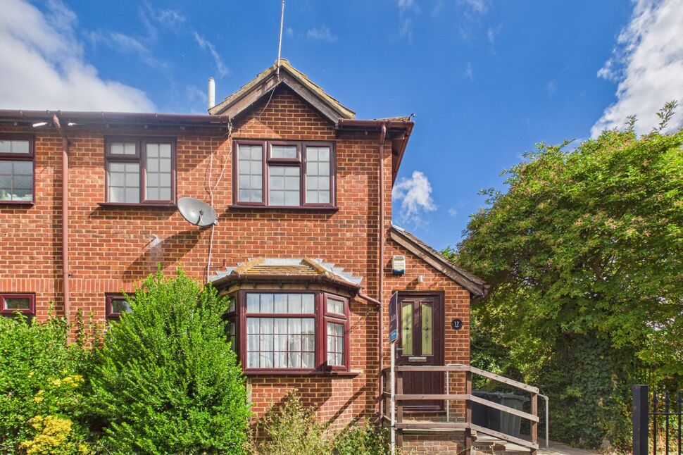 Main image of 1 bedroom Mid Terrace House to rent, Blackmans Close, Dartford, Kent, DA1