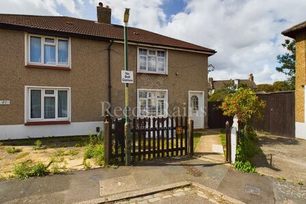 St. Vincents Road, 3 bedroom End Terrace House to rent, £1,650 pcm