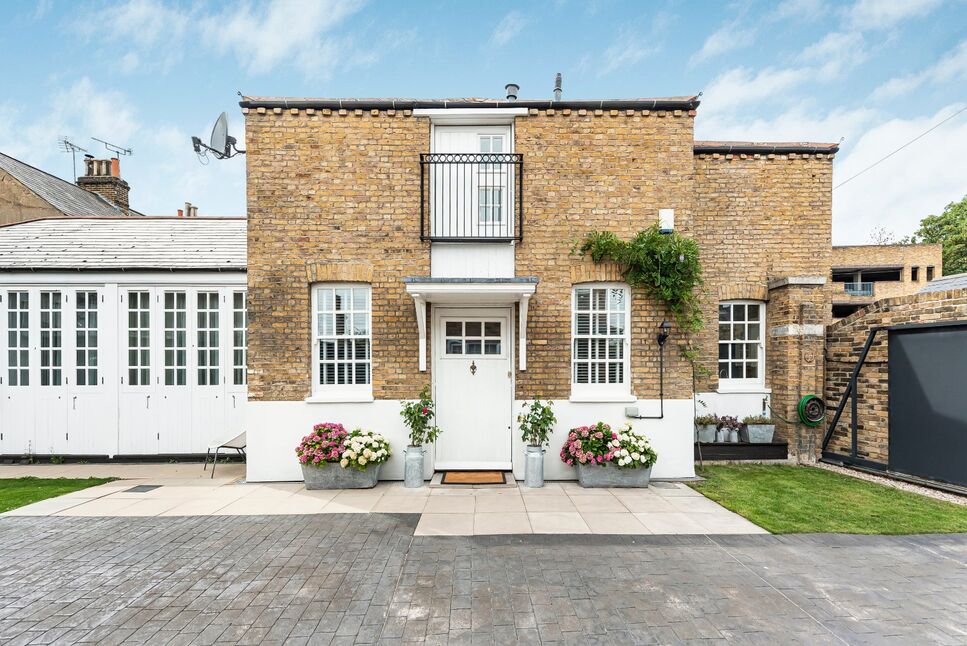 Main image of 3 bedroom Semi Detached House for sale, Priory Hill, Dartford, Kent, DA1