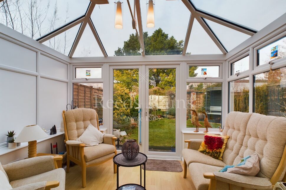 4 bedroom Semi Detached House for sale, Wilmot Road, West Dartford, DA1