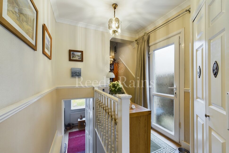 4 bedroom Semi Detached House for sale, Wilmot Road, West Dartford, DA1