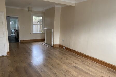 Lawrence Hill Road, 3 bedroom Mid Terrace House for sale, £325,000