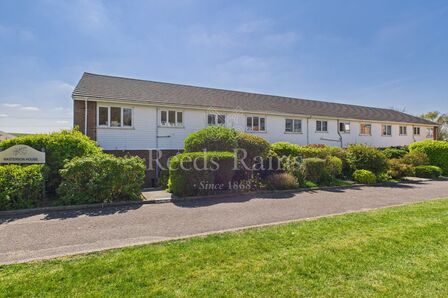 Victoria Drive, 1 bedroom  Flat to rent, £1,575 pcm