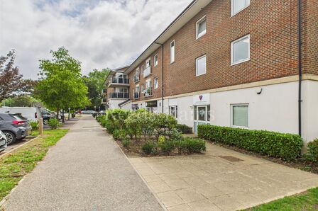 2 bedroom  Flat for sale