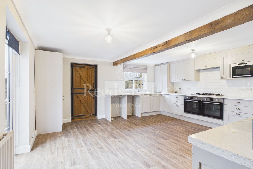 Kitchen / Breakfast Room