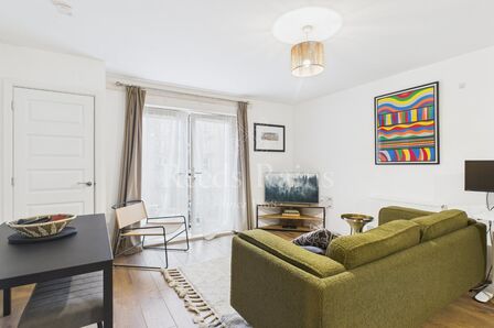 1 bedroom Flat for sale