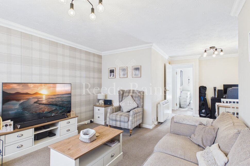 Lounge / Dining Room