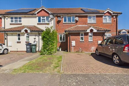Cugley Road, 2 bedroom Mid Terrace House for sale, &pound;330,000