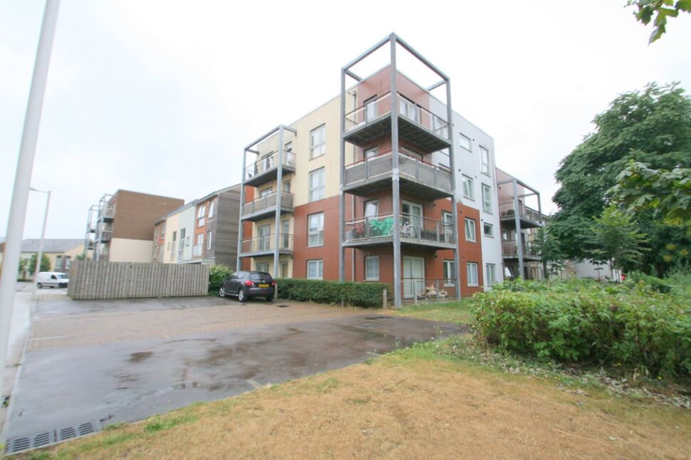 1 bedroom Flat for sale