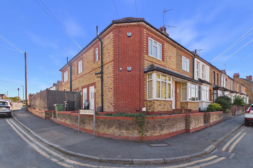 Main image of 2 bedroom Flat to rent, Manor Road, Swanscombe, Kent, DA10
