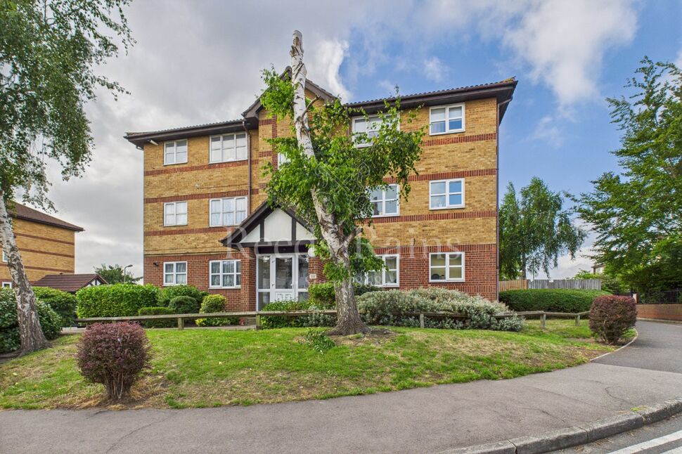 Main image of 1 bedroom Flat to rent, St. Edmunds Road, Dartford, Kent, DA1