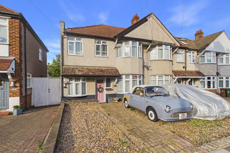 Main image of 5 bedroom End Terrace House for sale, Sutherland Avenue, Welling, DA16