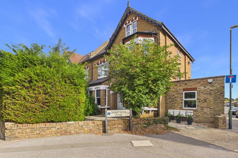 Main image of 2 bedroom Flat for sale, Footscray Road, London, SE9