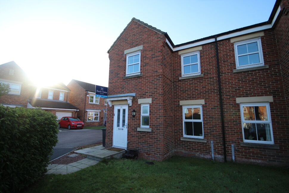 Main image of 3 bedroom Semi Detached House to rent, Kings Avenue, Langley Park, Durham, DH7