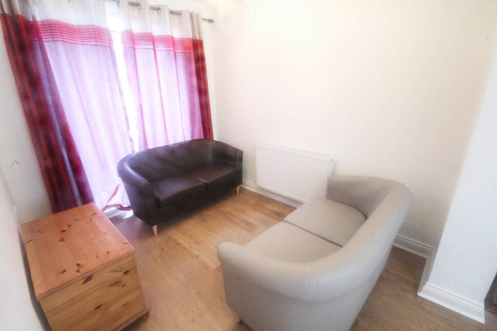 Lounge / Dining Room