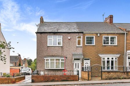 3 bedroom End Terrace House to rent